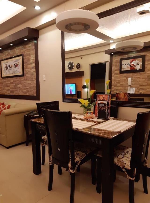 Aparthotel Sarasota Residential Resort: Convenient Naia T3 & World Manila Location 2*