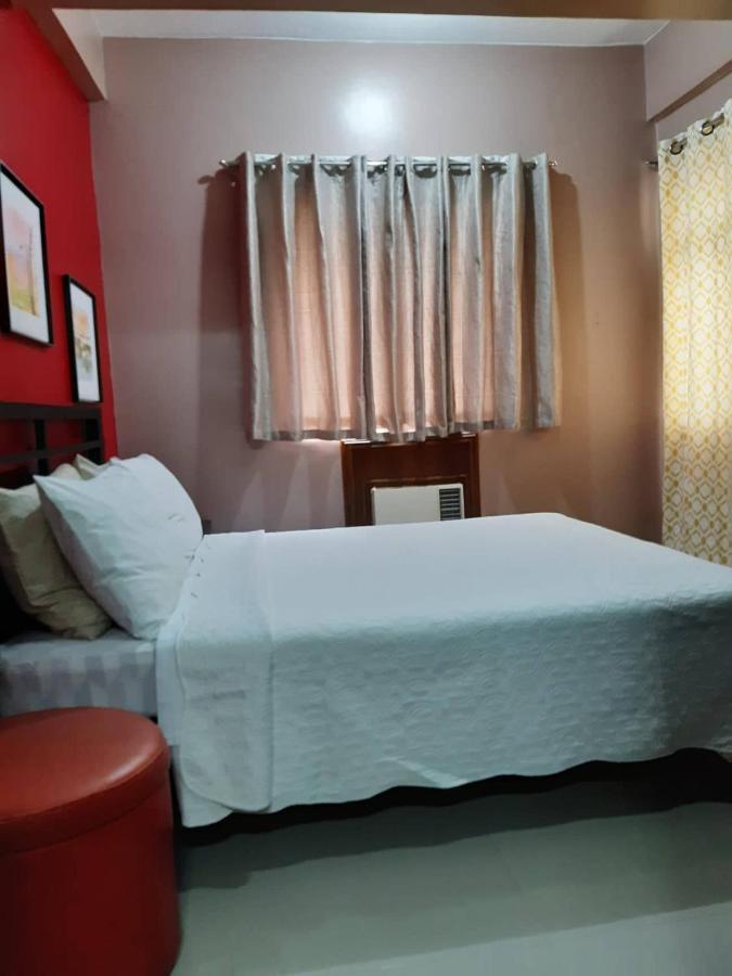 Sarasota Residential Resort: Convenient Naia T3 & World Manila Location Aparthotel